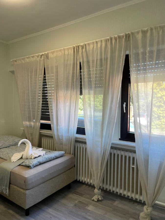 Comfortable Shared Apartment With Private Room In เวสเซลลิง ภายนอก รูปภาพ