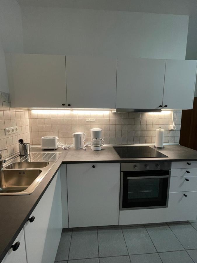 Comfortable Shared Apartment With Private Room In เวสเซลลิง ภายนอก รูปภาพ
