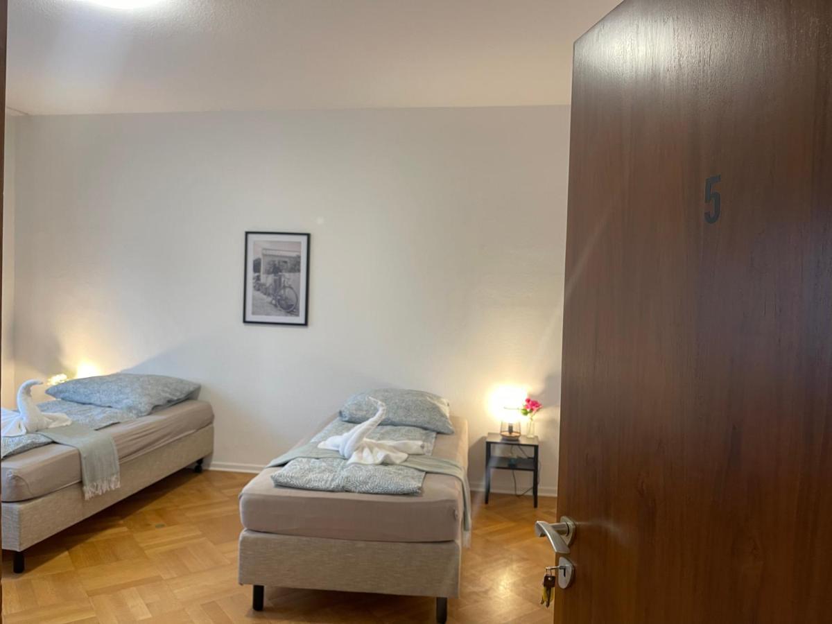 Comfortable Shared Apartment With Private Room In เวสเซลลิง ภายนอก รูปภาพ