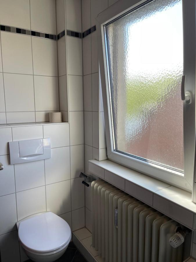 Comfortable Shared Apartment With Private Room In เวสเซลลิง ภายนอก รูปภาพ